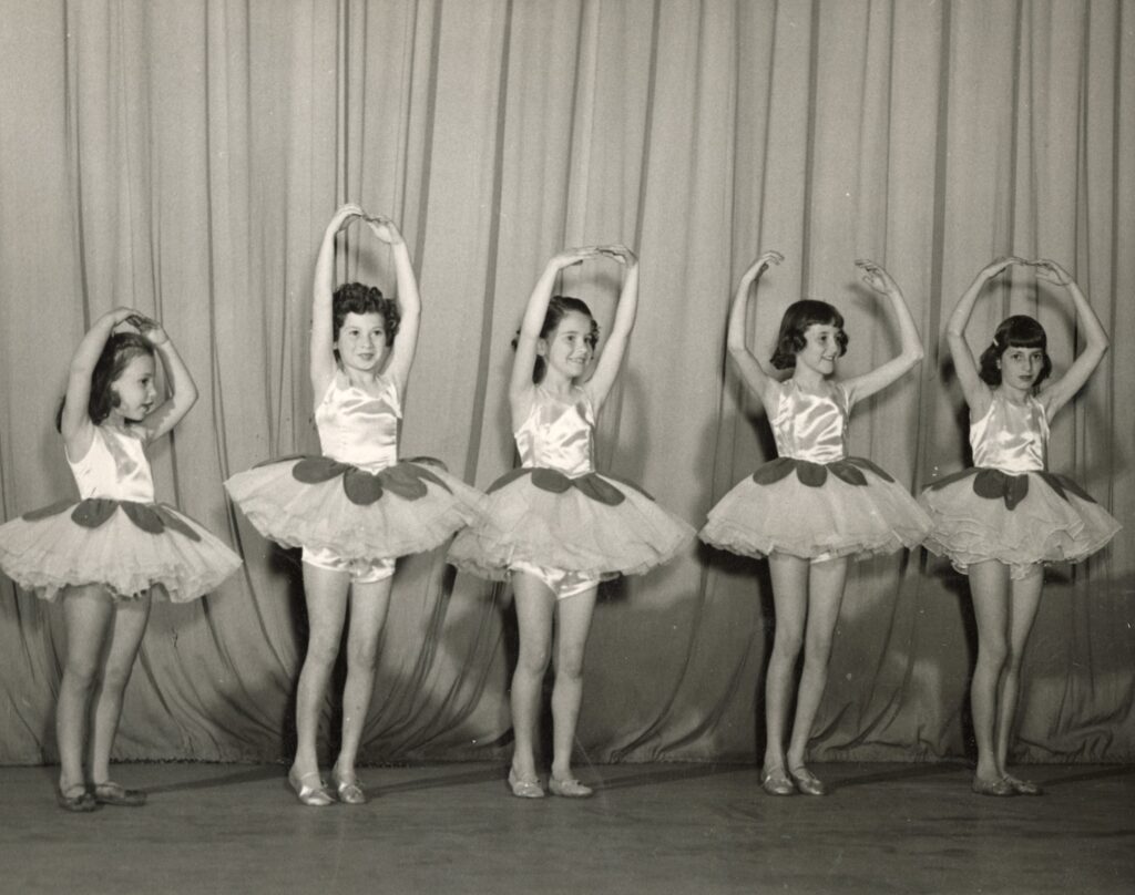 Students performing at 1952 recital.