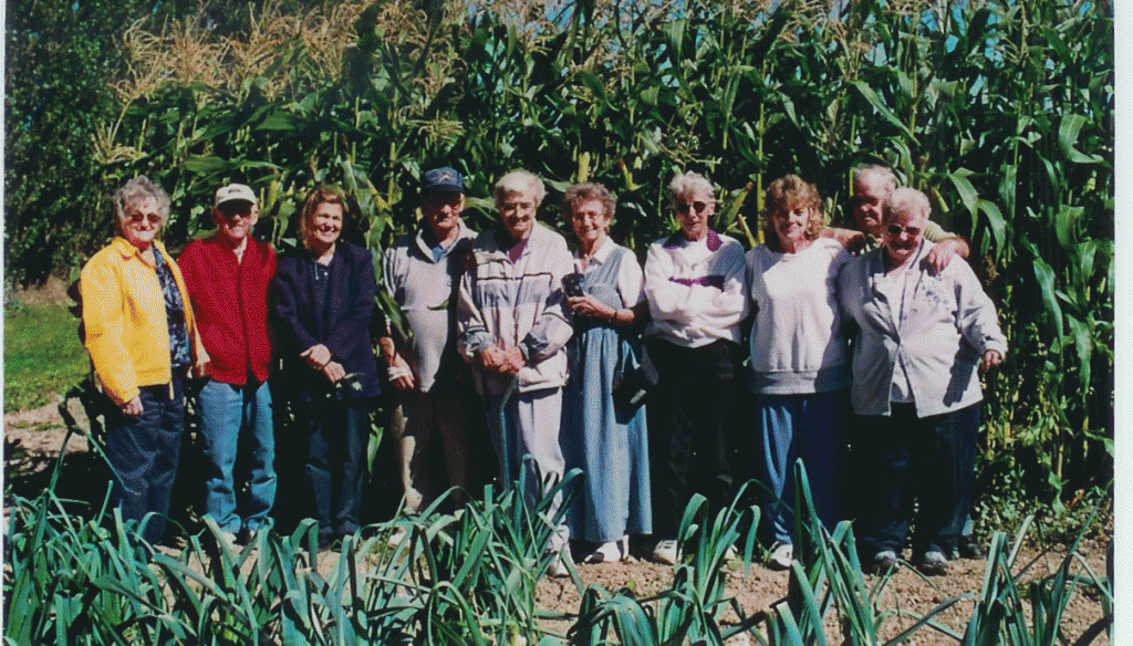 Senior Farm Share participants