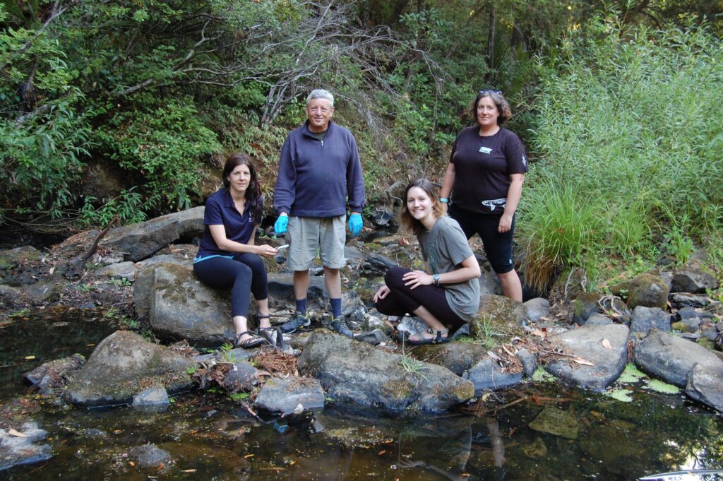 Photo by Local Matters, https://m.localmatters.co.nz/news/37047-us-researcher-probes-stream-volunteers.html